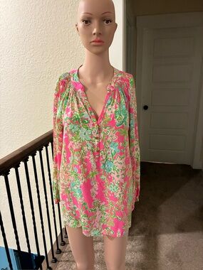 Lilly Pulitzer Pink, Coral, Mint & Aqua Floral Top Size M